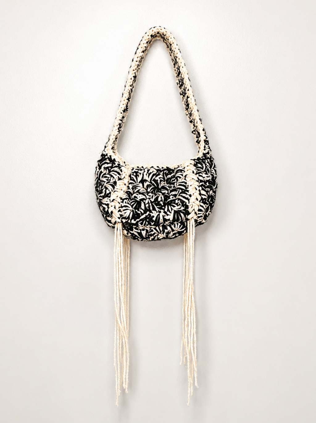 Fringe muse bag (Noir black and white)